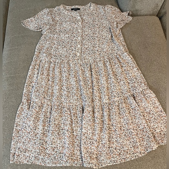 Wishlist Dresses & Skirts - Floral Dress